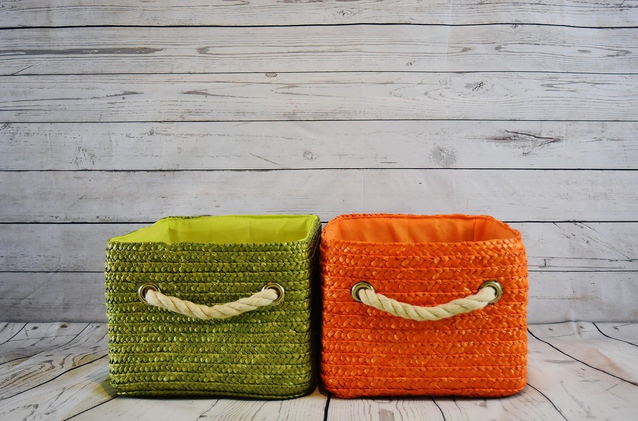 8 clevere Ideen deine Handtaschen richtig aufzubewahren